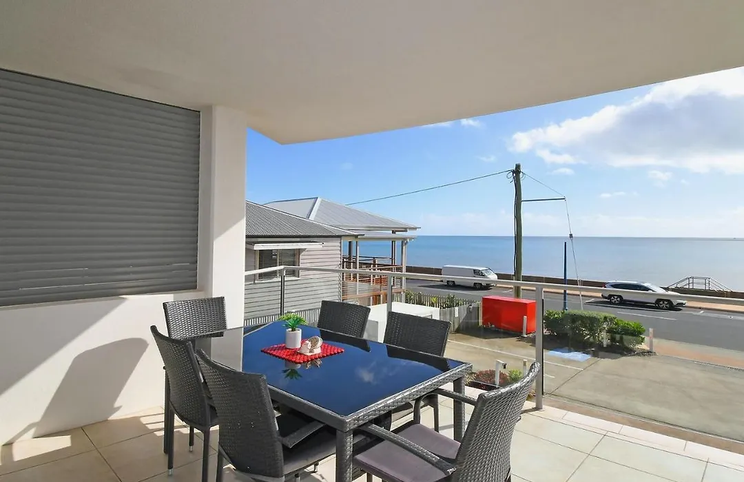 Luxurious Beachfront Apartment-1