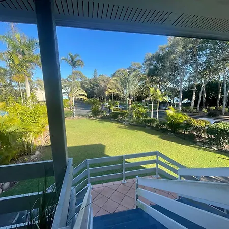 Beachfront At Silver Sands Hervey Bay-2