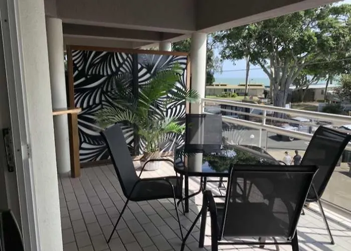 Beach Villa On The Esplanade Hervey Bay