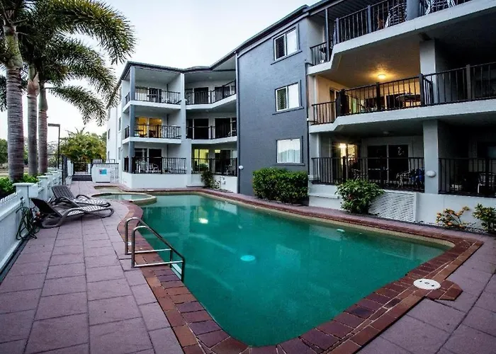 La Mer Hervey Bay